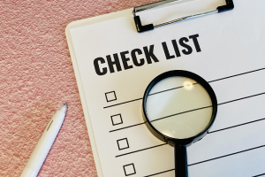 チェックリストのイメージ写真