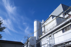 キレイな工場の外観